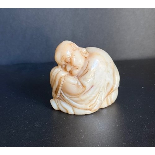 soapstone statuette representing a lohan -China 18/19em